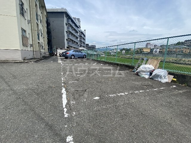 4/5 駐車場