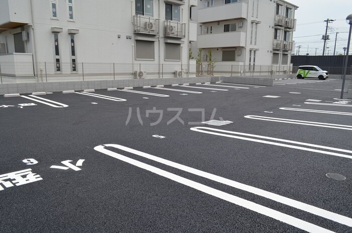 15/16 駐車場