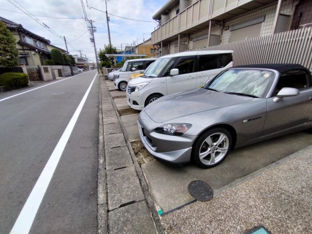 21/29 駐車場
