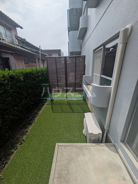 25/30 バルコニー