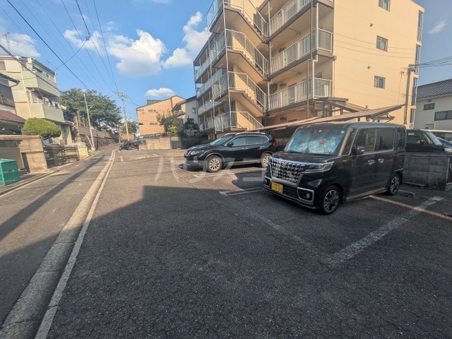 29/30 駐車場