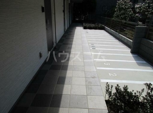 2/10 エントランス