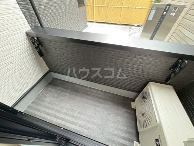 20/26 バルコニー