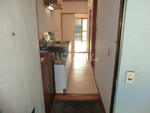 5/22 玄関