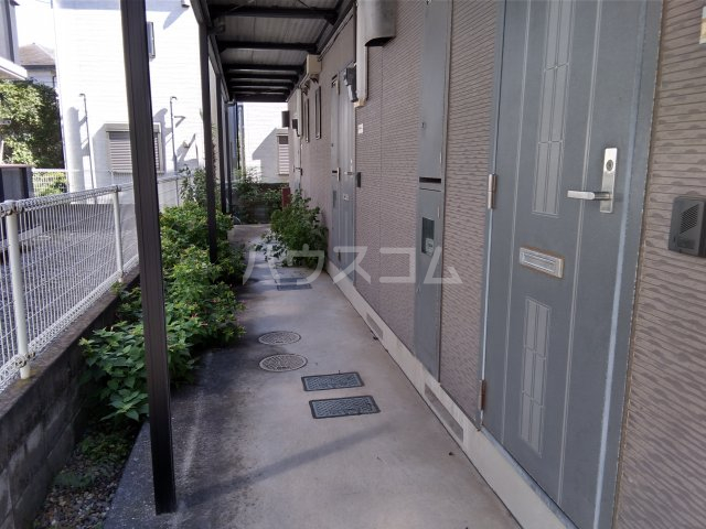 29/30 エントランス