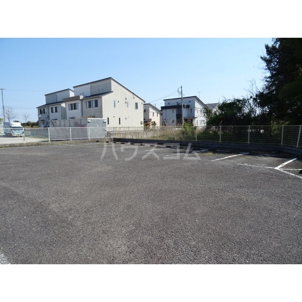 15/16 駐車場