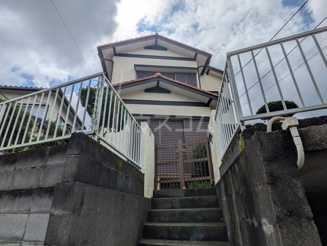 2/30 外観