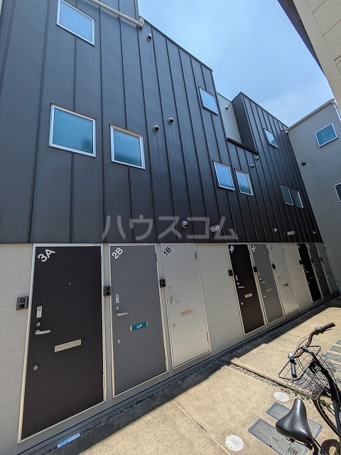 2/4 外観