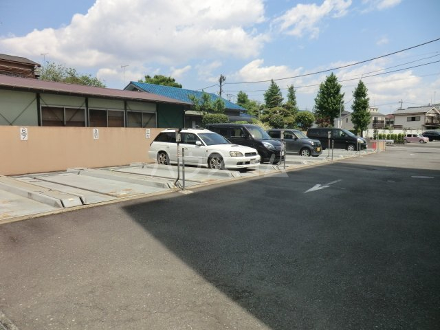 4/12 駐車場