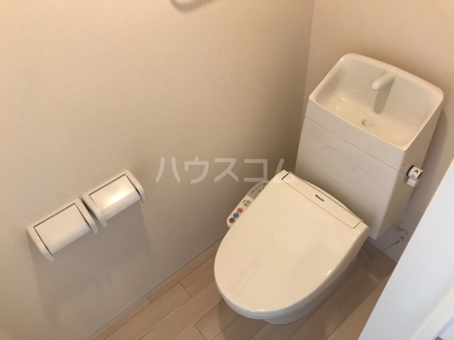 14/30 トイレ