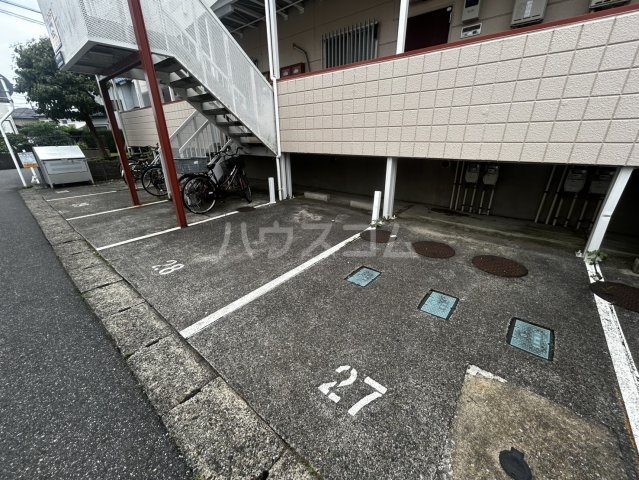 29/30 駐車場