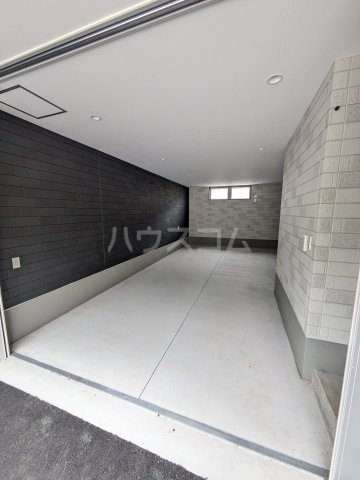 2/5 駐車場