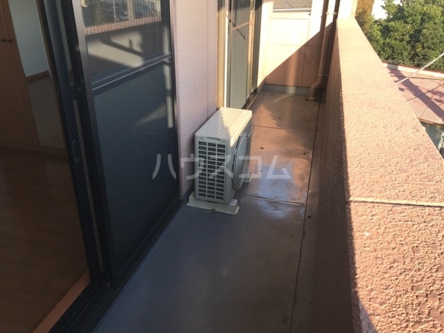 21/30 バルコニー