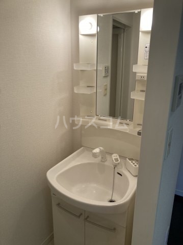 13/30 洗面