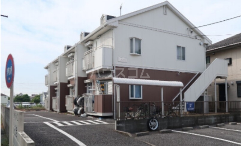 13/15 エントランス