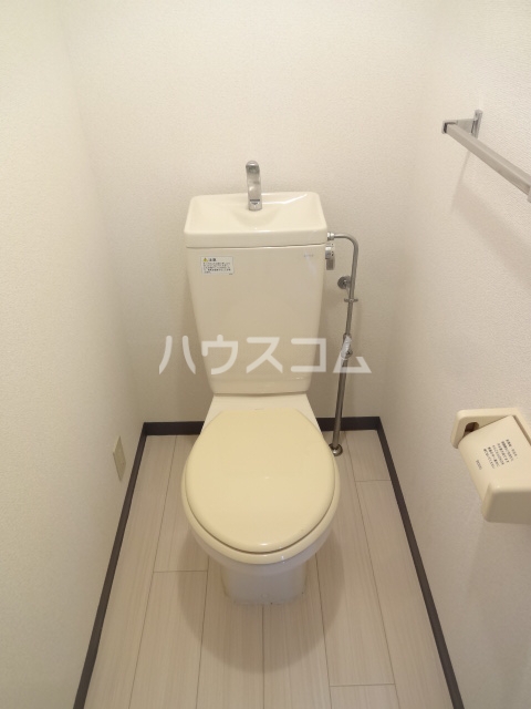 13/30 トイレ