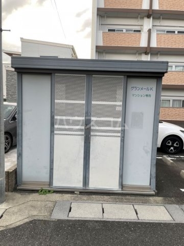 3/10 駐車場