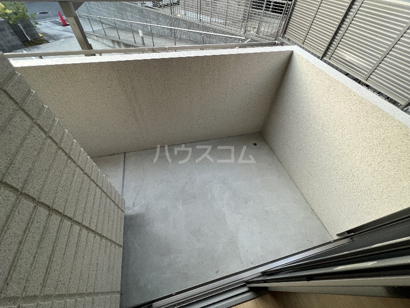 19/30 バルコニー