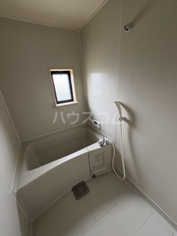 13/30 浴室