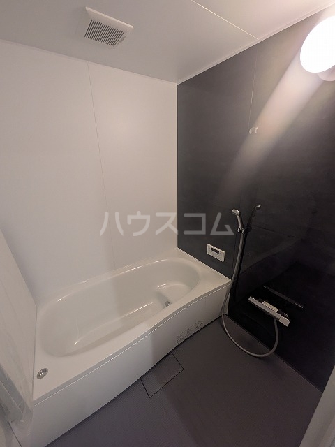 18/30 浴室