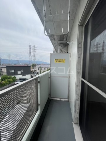 20/30 バルコニー