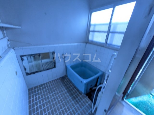 17/30 浴室