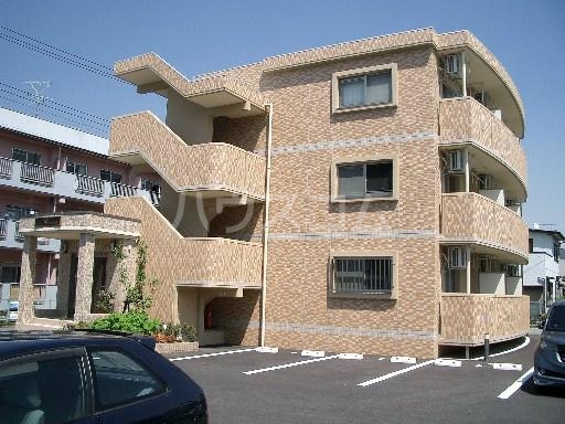 14/19 駐車場