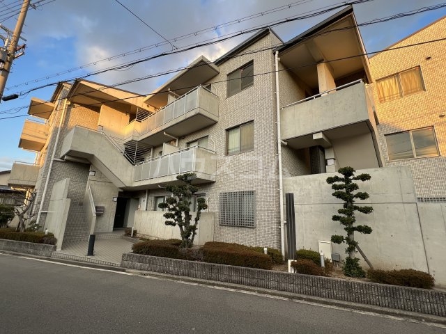 1/8 外観