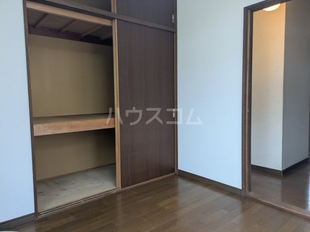 16/30 収納