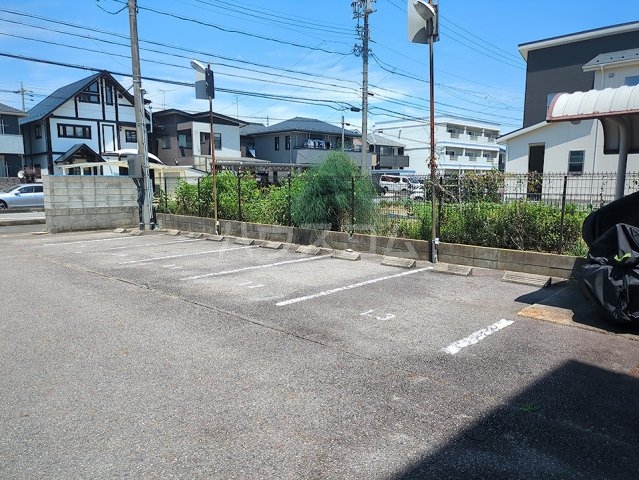 21/30 駐車場