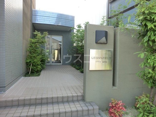 2/5 エントランス