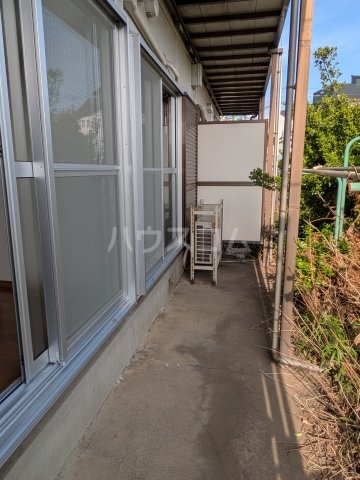 25/28 バルコニー