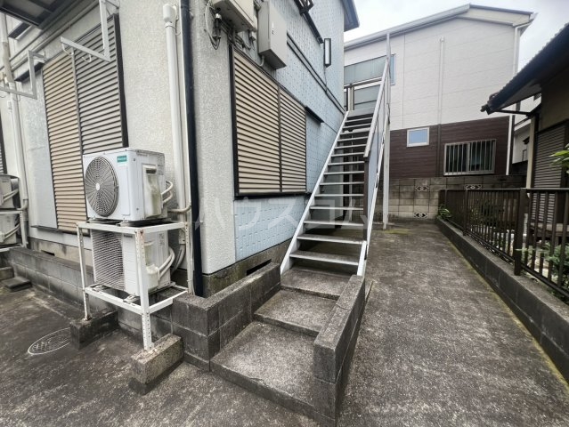 14/15 エントランス