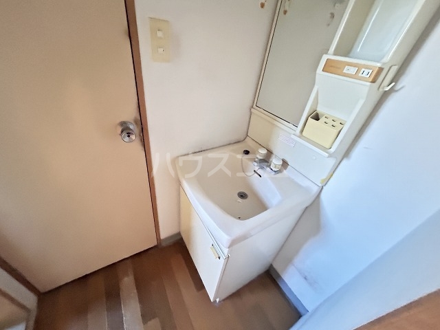 16/26 洗面