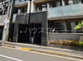 2/5 エントランス