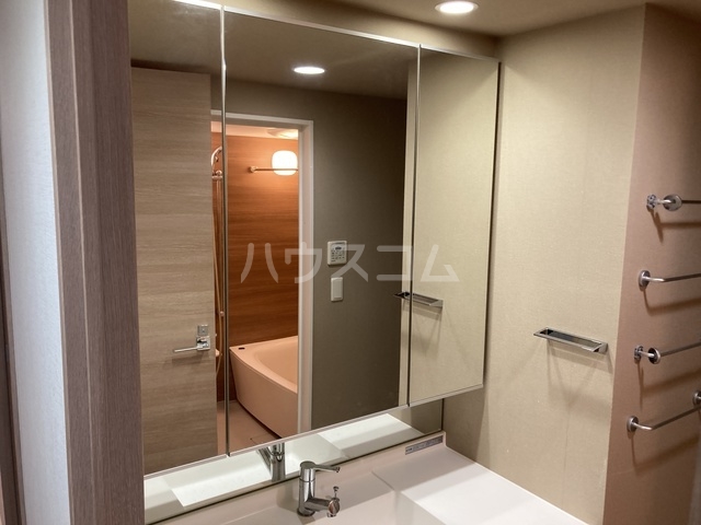 20/30 洗面