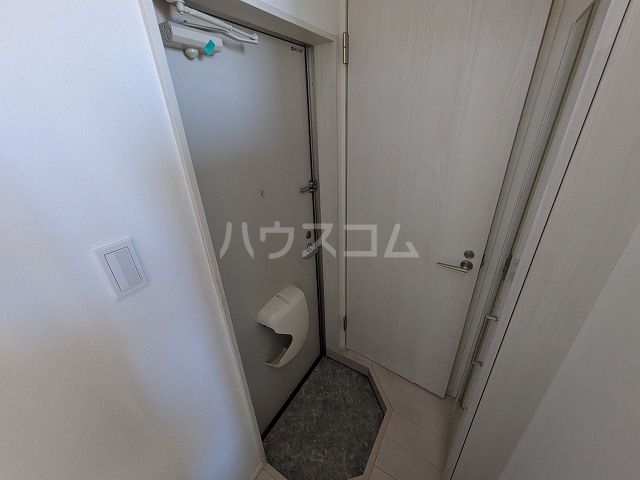 13/30 玄関