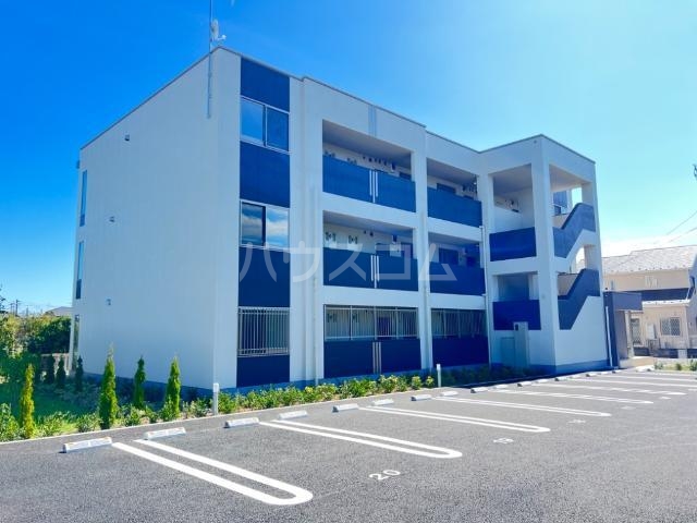 13/23 駐車場