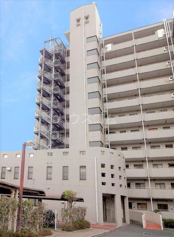 2/30 外観