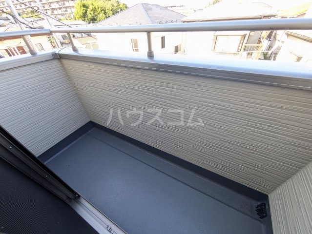 15/28 バルコニー