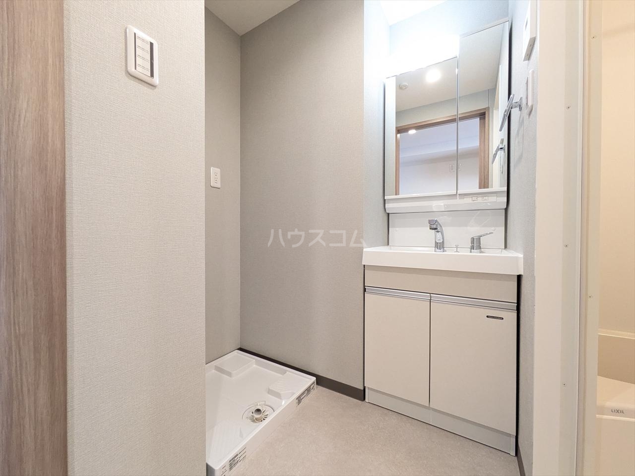 18/30 洗面