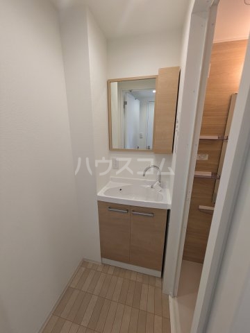 15/30 洗面