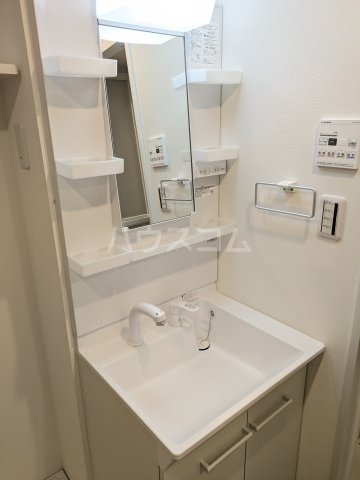 17/30 洗面