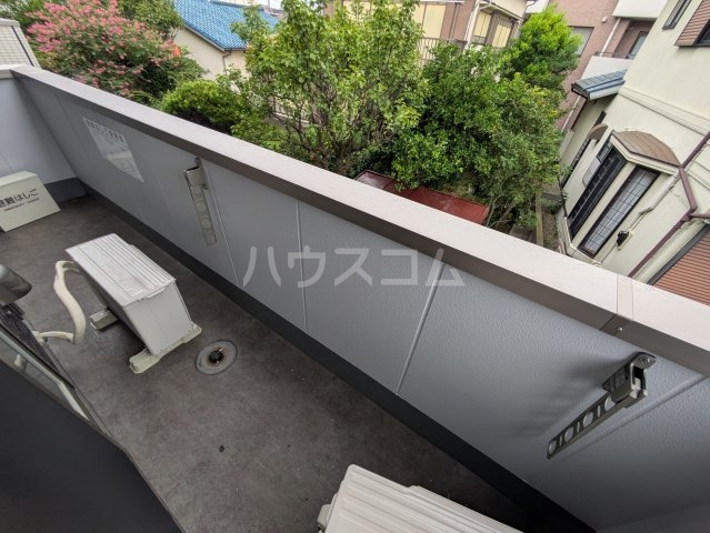 20/30 バルコニー