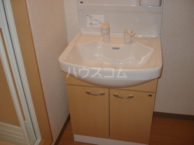 13/28 洗面