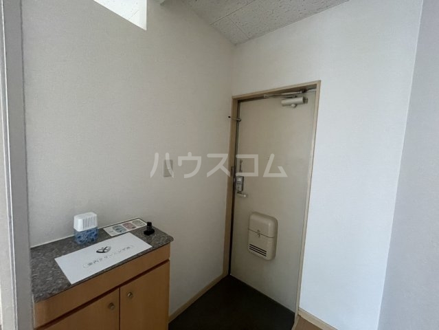13/30 玄関