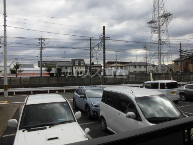 18/26 駐車場
