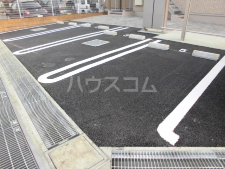 21/30 駐車場