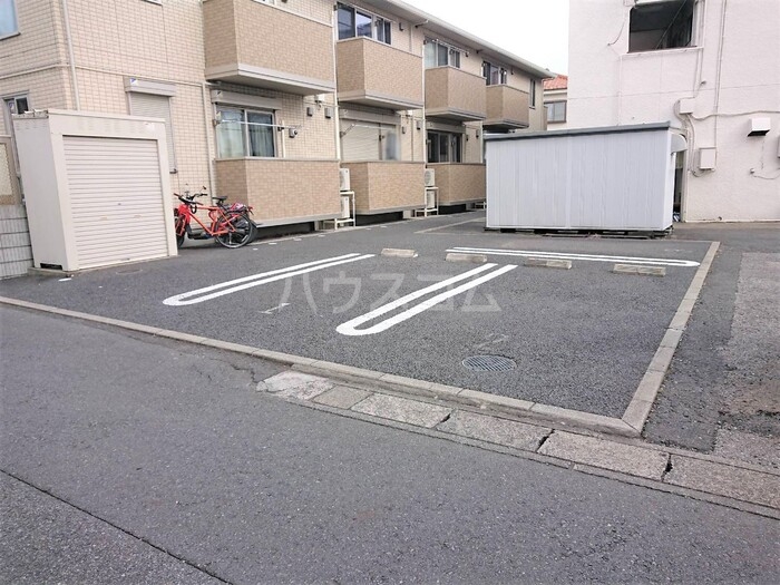 15/25 駐車場