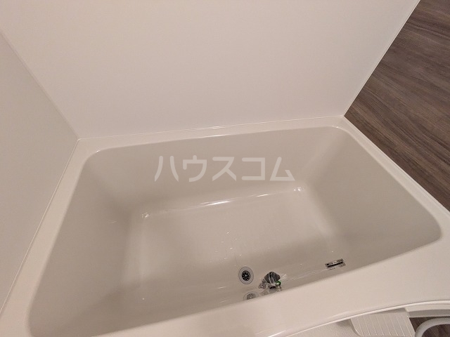 18/30 浴室